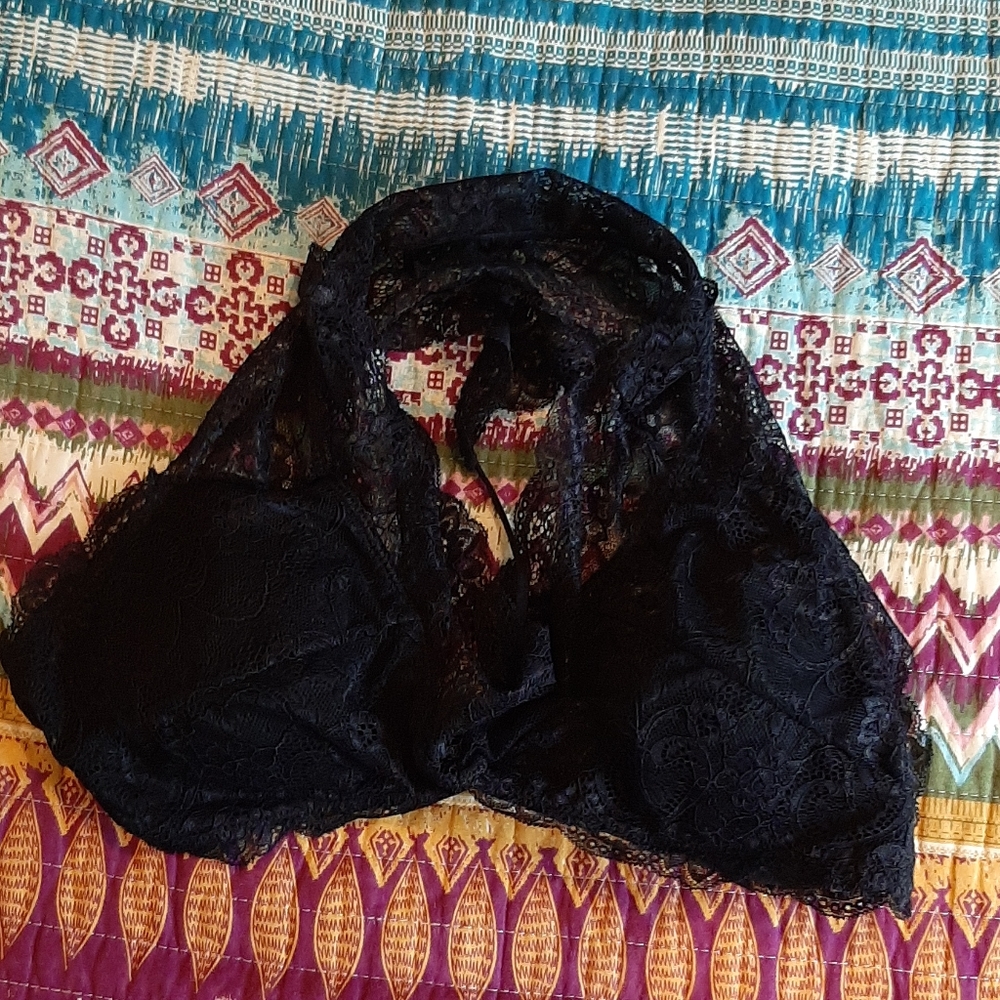 25. Shikini Bralette